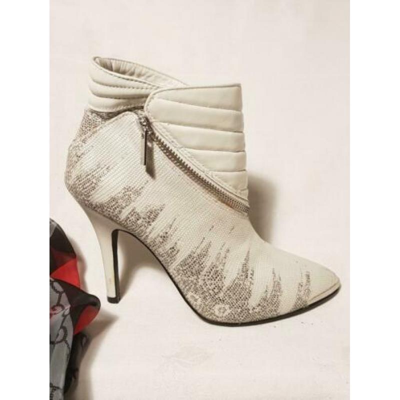 *SuperTrash* booties maat: 37
