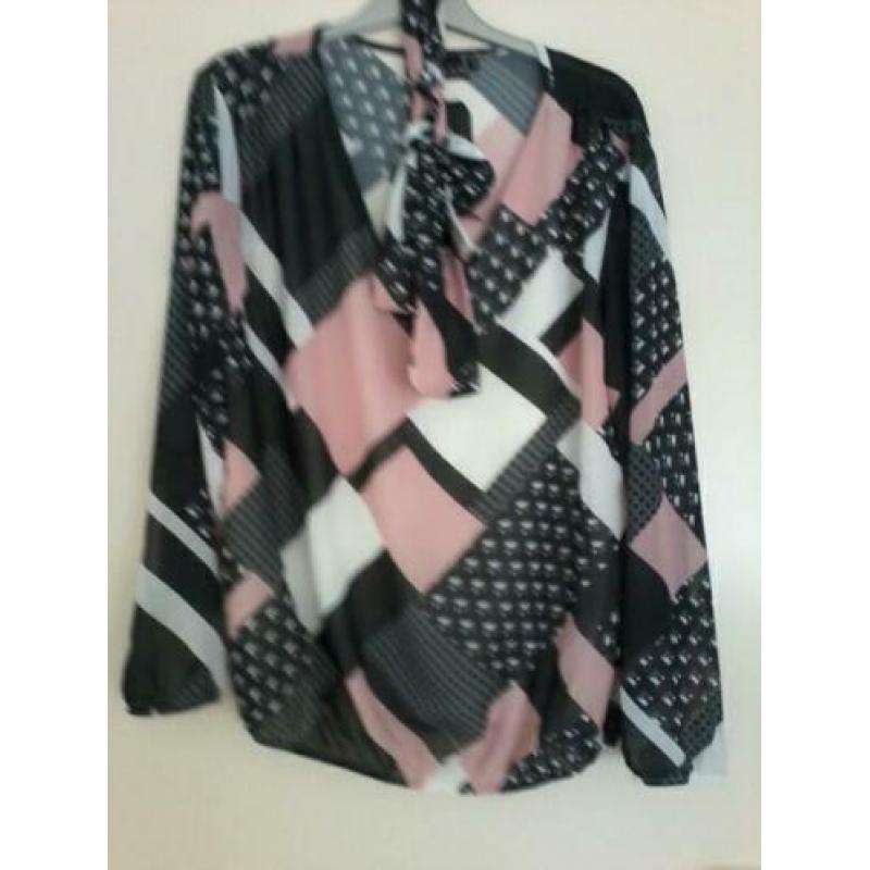 2 nieuwe shirt maat 44 bijna gratis
