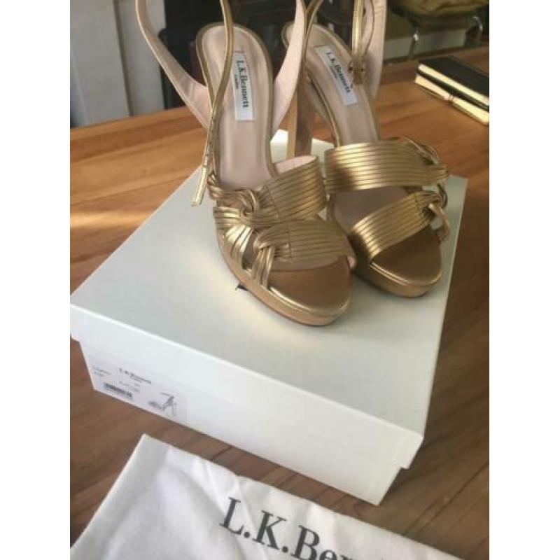 Gouden pumps plateauzool L.K. Bennett zgan!