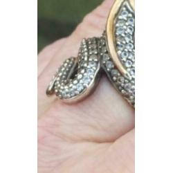 vintage grote ring slang met saffieroogjes en markesietjes