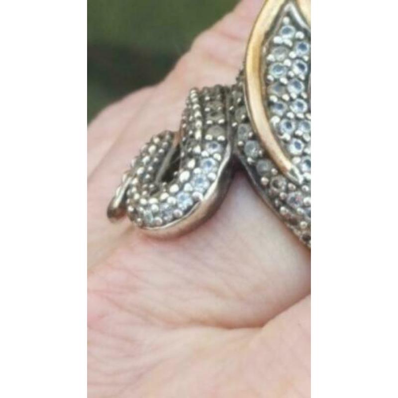 vintage grote ring slang met saffieroogjes en markesietjes