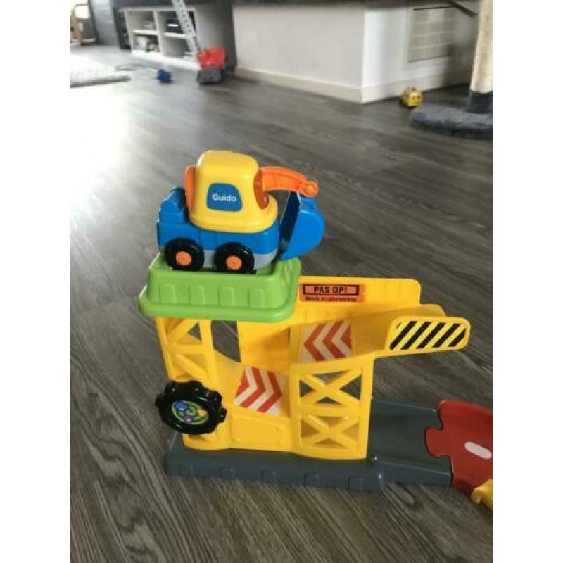 Toet toet auto bouwplaats