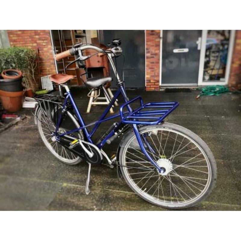Azor damesfiets (mamafiets, nieuwstaat)