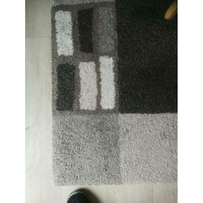2 vloerkleden ook per stuk te koop