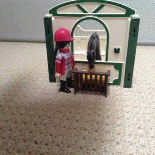 Playmobile paardenstalletje