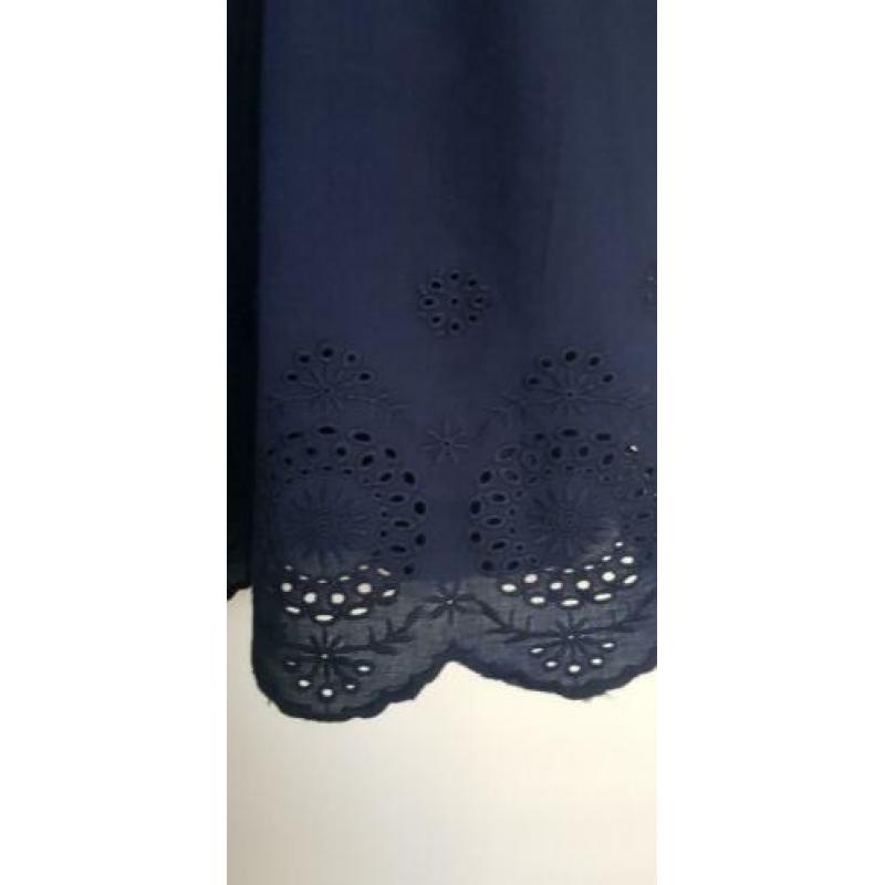 Nieuw donkerblauw brodderie jurkje Maat 36/ 38 B