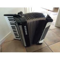 Mooie zgan Hohner Student 96 bas