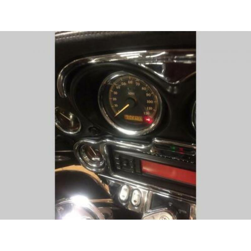 HARLEY-DAVIDSON ELECTRA GLIDE CLASSIC FLHTC (bj 2007)