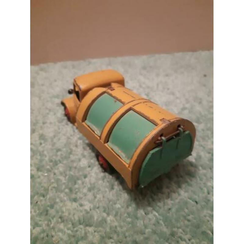 Dinky toys vuilniswagen