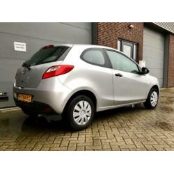Mazda 2 1.3 75 PK uit 2010 - APK tot 26-02-2021!