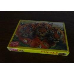 Nieuw 99 stukjes puzzel art NO: AZ 9901/1043, zit nog in de