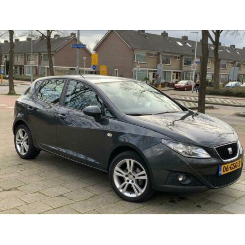 Seat Ibiza 1.6 77KW 5DRS 2008 Grijs