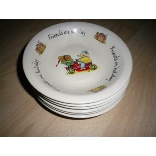 Mooi oud kinderservies van Jet ter Steege