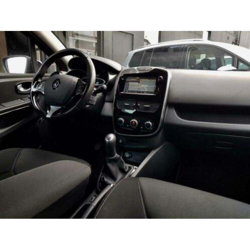 Renault Clio 0.9 TCE GRATIS 1JAAR RENTEVRIJ LENEN!