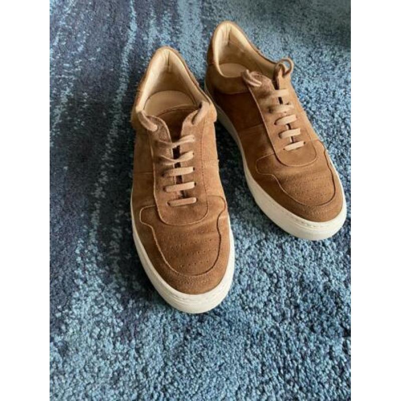 Luxe, stijlvolle kalfslederen sneakers, camelkleur, maat 43