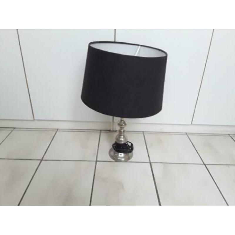 Tafellamp hoogte 52 cm.