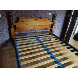 2 persoons houten bed
