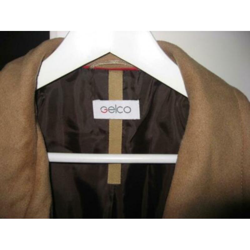 mooi wolmix camel tussenjasje van Gelco, mt 46