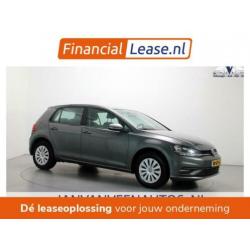 Volkswagen Golf 1.0 TSI Trendline Navigatie Parkeersensoren