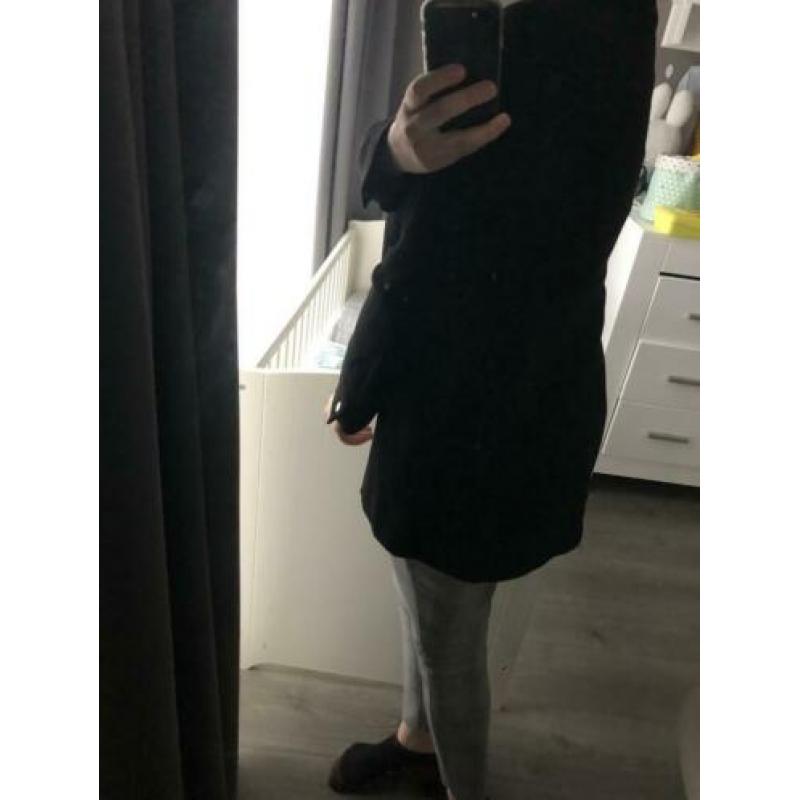 Zara super mooie gevoerde winterjas. Nieuw!
