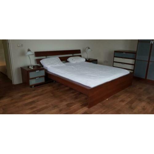 Bed frame