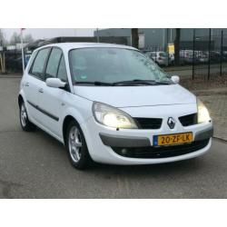 Renault Scénic 2.0 dCi 150 Tech Line Leder/navi/Xenon/clima/