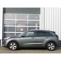 Kia Niro 1.6 GDi Hybrid First Edition *Privacy Glass*