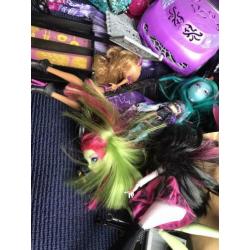 Monster High huis, auto, poppen en veel meer