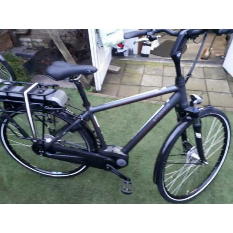 E bike Bosch active motor 700 km in nieuwstaat.
