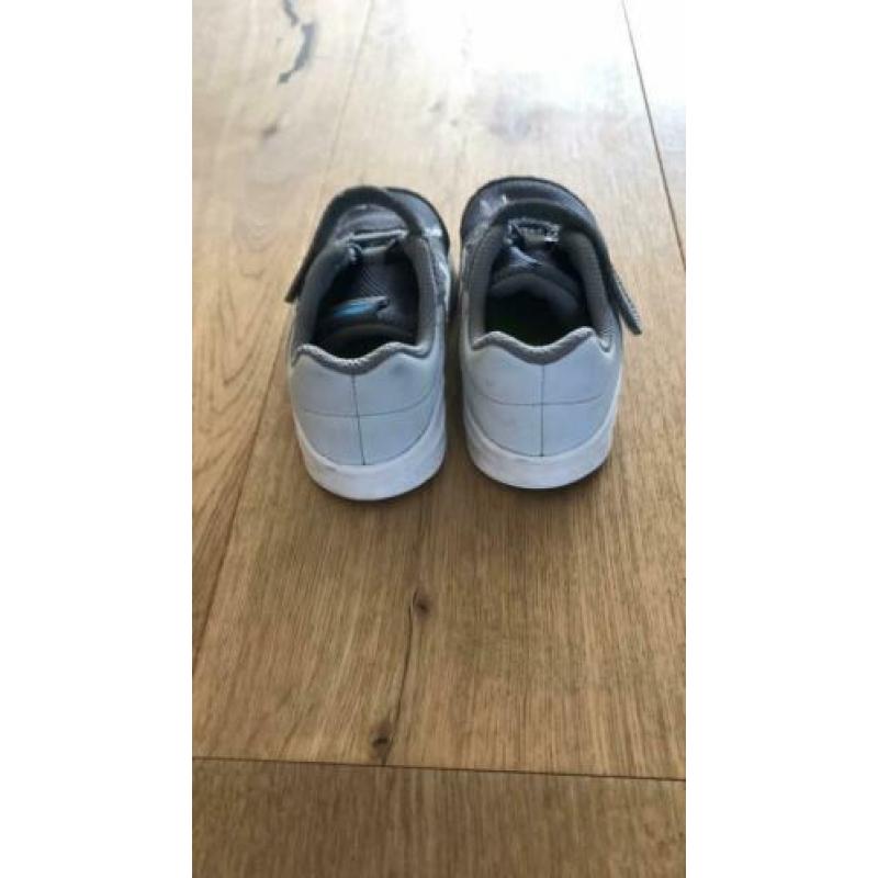 Nike schoenen mt 25 Zgan