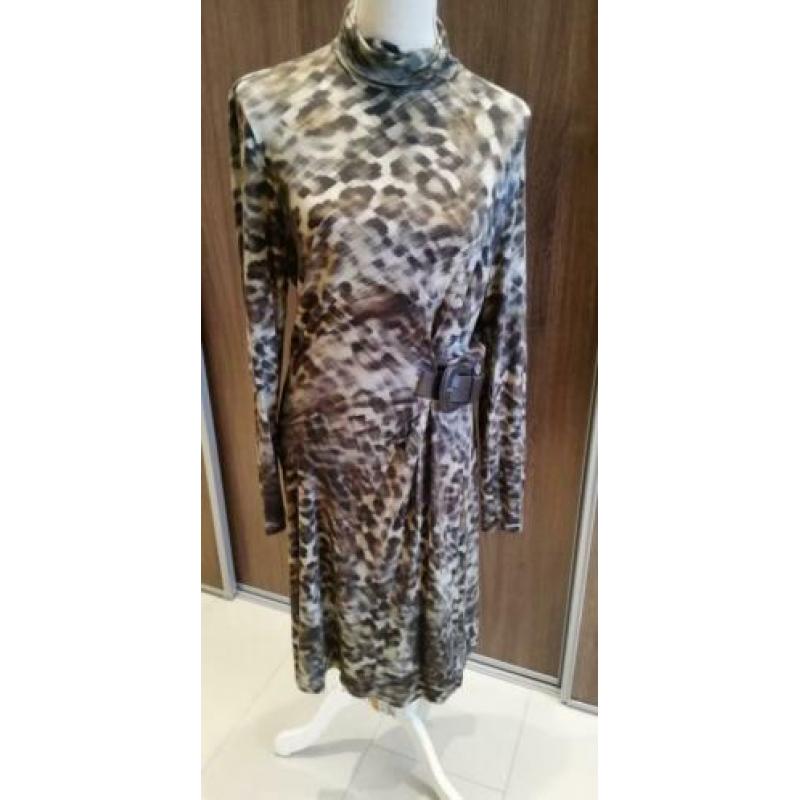 Caroline Biss jurk 42