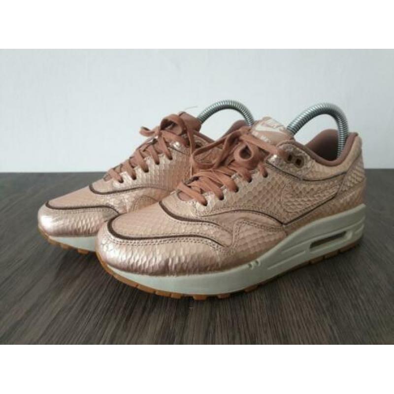 Nike Air Max 1 Bronze Snake Cut Out 37.5