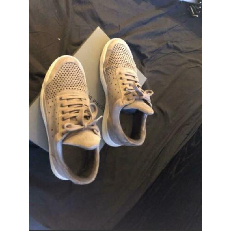 Filling pieces 41