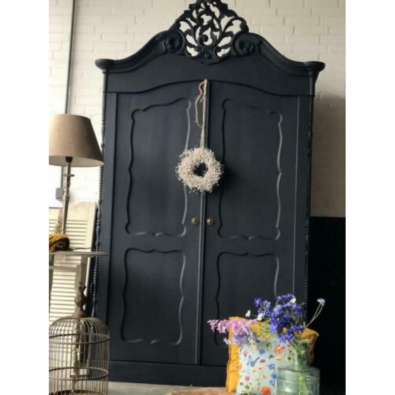 Brocante Biedermeier kast