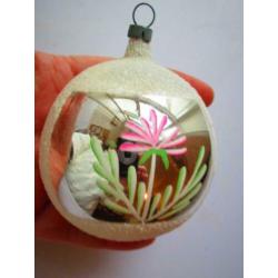 Kerst~Doos met Oude Kerstballen Glas~Glazen Zilver kleur Bal