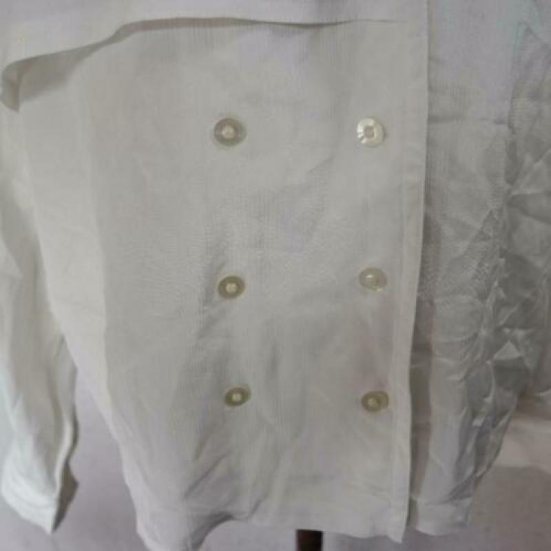 Witte glanzende damesblouse.Mt 38.Merk Ravens