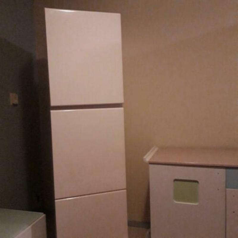 hoogglans siematic keuken kast met inbouw koelkast