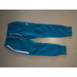Nike tech fleece. nieuwe en unieke kleur.
