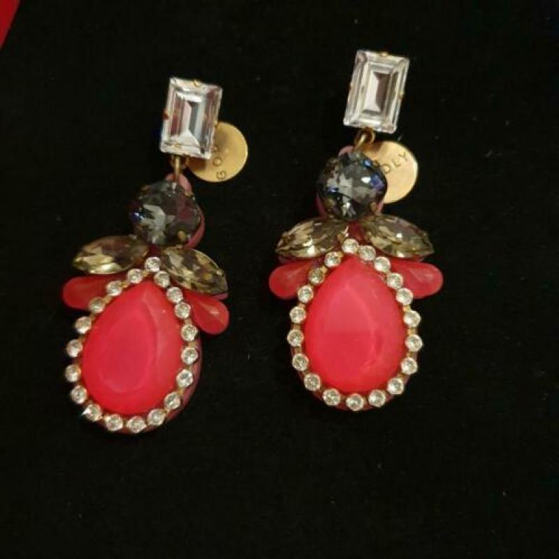 Godly Jewels