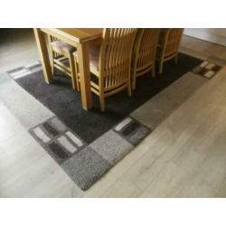 2 vloerkleden ook per stuk te koop