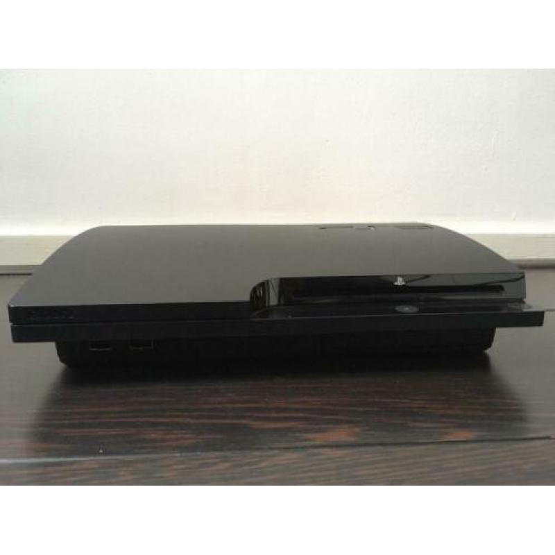 Sony PlayStation 3 Slim 320GB