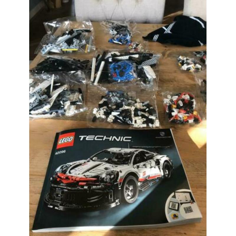 Lego Technic 42083 en 42096