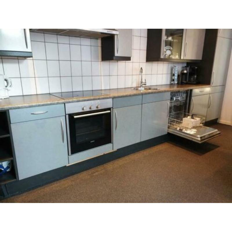 Keuken vanaf 24 maart beschikbaar!!!