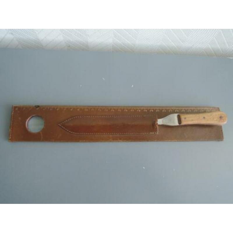 Vintage briefopener met centimeter vermelding