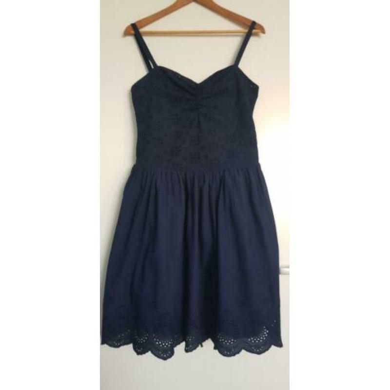 Nieuw donkerblauw brodderie jurkje Maat 36/ 38 B
