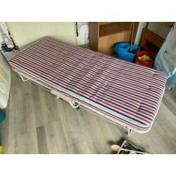 opklap bed met matras