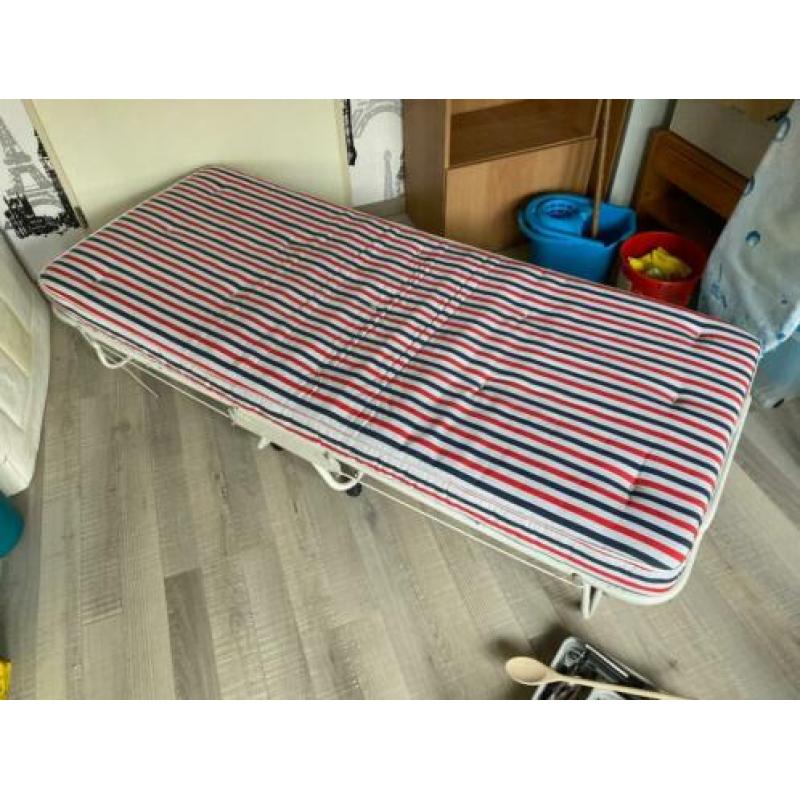 opklap bed met matras