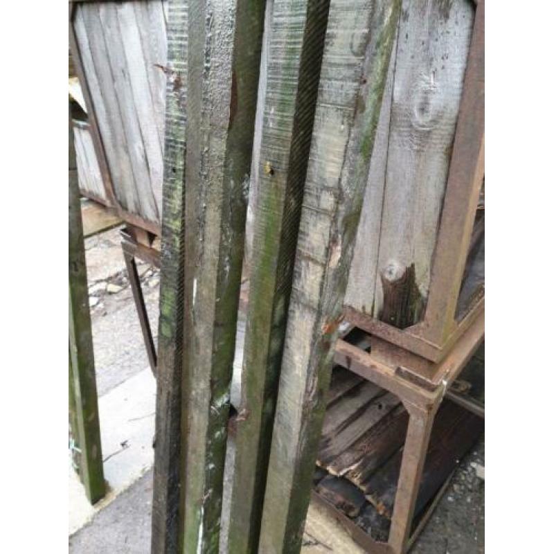 Hardhouten palen 6x6 200/220cm 9 stuks