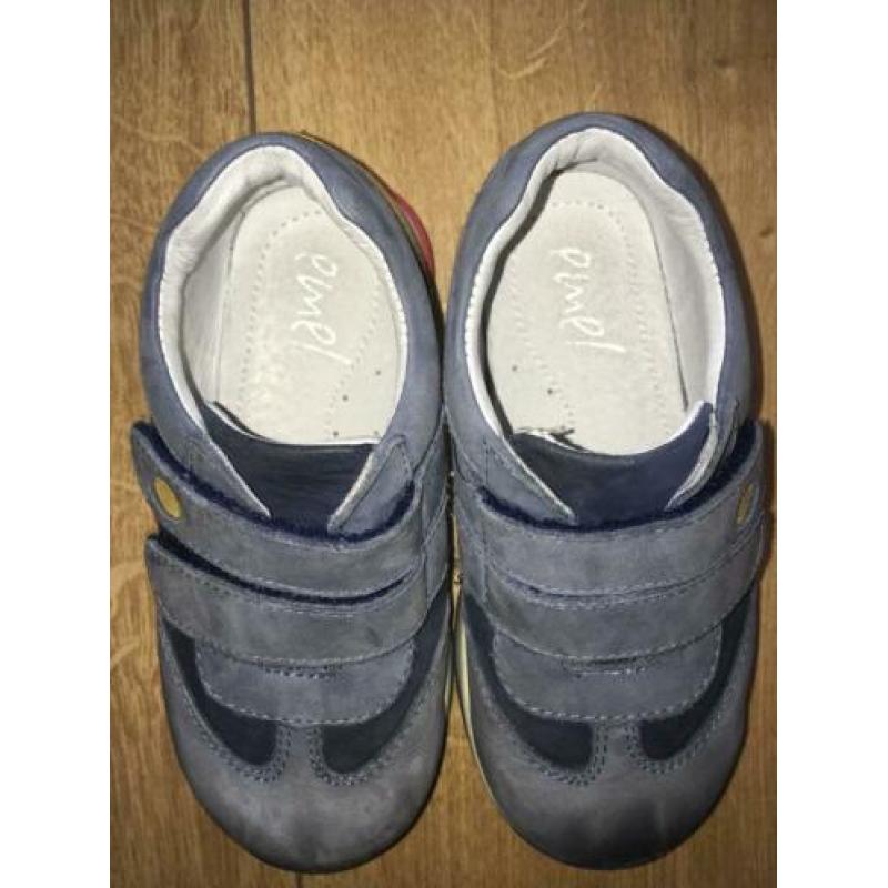 Leren schoenen voor een jongen maat 25