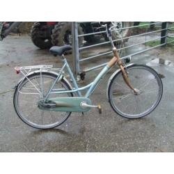 zeer mooie moderne dames fiets
